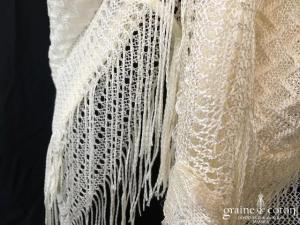 Écharpe / châle ivoire