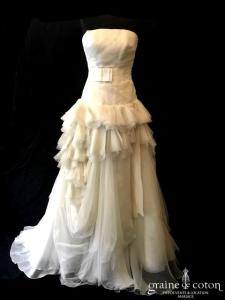 I Love Me by Galvan Sposa - Taciturna