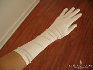 Gants mi longs en soie ivoire
