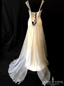 Catherine Varnier - Création en organza de soie et dentelle ivoire clair