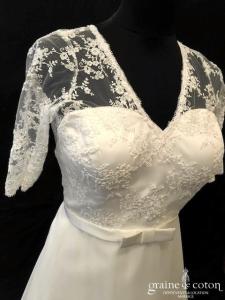 Créanne - Création en dentelle et mousseline ivoire clair