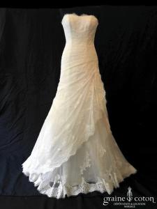 Pronovias - Prototype sirène en dentelle de Calais ivoire