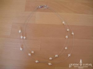 Au fil perlé - Collier 3 rangs avec perles ivoire