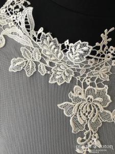 Bianco Evento - Boléro long encolure bateau à manches 3/4 en soft tulle et dentelle ivoire