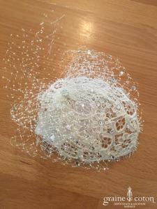 Bianco Evento - Coiffe pince avec voilette dentelle et cristaux