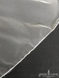 Rosa Clara - Voile long de 2, 50 mètres en tulle ivoire surjeté