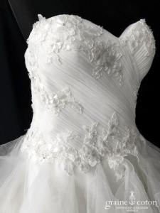 La Sposa pour Pronovias - Elema