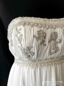 Christian Michèle - Création empire en mousseline blanche brodée