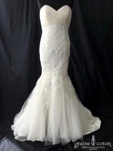 Pronovias - Finisterre