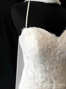 Avenue Diagonale - Robe bustier coeur en dentelle ivoire