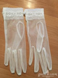 Gants courts en tulle et dentelle ivoires