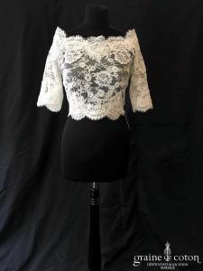 Bianco Evento - Boléro long encolure bateau à manches 3/4 en dentelle ivoire