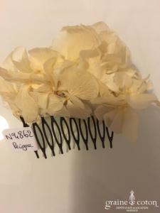 Les couronnes de Victoire - Peigne en pétales de fleurs stabilisées