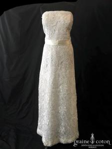 Juju et Christine - Robe bustier droite en dentelle