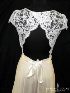 Adeline Bauwin - Création en dentelle et mousseline de soie ivoire