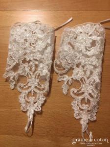 Création - Mitaines ivoires courtes en dentelle perlée