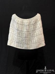 Création maison - Étole / cape en laine blanche irisée à nouer