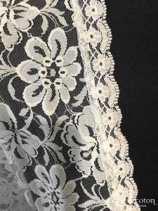 Création maison - Boléro en dentelle ivoire