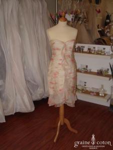 Teri Jon - Robe baleinée courte en soie