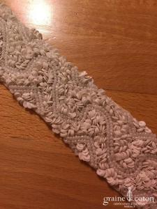 Delphine Manivet - Ceinture en perles et sequins ivoire