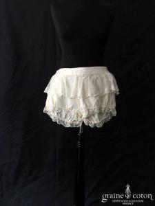 Delphine Manivet - Short court ivoire clair à volants