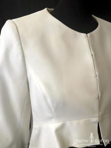 Luxe by Séraphine - Boléro / veste femme enceinte ou pas en crêpe ivoire clair