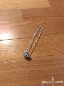 Création - Lot de 12 pics fleurs en perles et strass ivoire et argenté