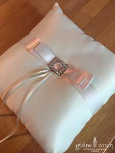 Coussin d'alliances ivoire