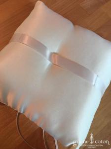 Coussin d'alliances ivoire