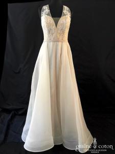 Papilio - Création en tulle et dentelle champagne