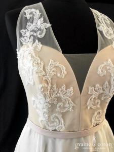 Papilio - Création en tulle et dentelle champagne