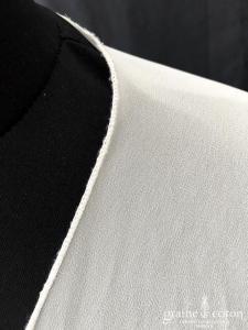 San Patrick pour Pronovias - Étole arrondie en mousseline