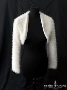 San Patrick pour Pronovias - Boléro en fausse fourrure ivoire clair