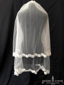 Cosmobella - Voile court en tulle ivoire bordé de dentelle