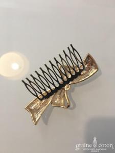 Peigne à cheveux doré noeud avec strass