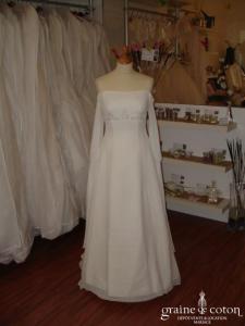 Cosmobella - Robe ivoire fluide taille empire