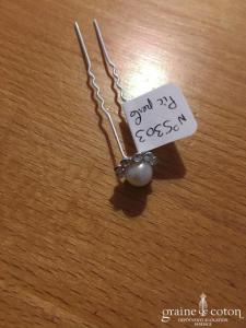 Pic à cheveux perle et strass