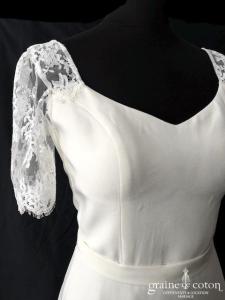 Mademoiselle de Guise - Création midi en crêpe de soie et dentelle