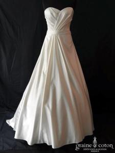 Nana Couture - Robe bustier en satin et boléro dentelle