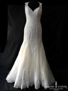 Demetrios - Robe sirène en guipure ivoire clair