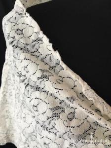 Création - Étole / cape en dentelle ivoire