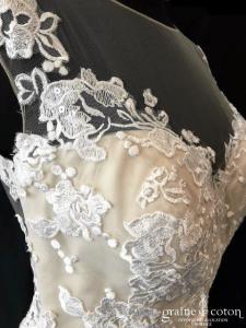 Bella di sera - Robe fourreau en dentelle champagne