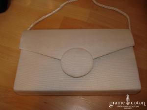 Pochette ivoire