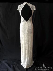 Création - Robe une pièce en dentelle ivoire