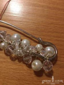 Remonte traîne broche avec perles