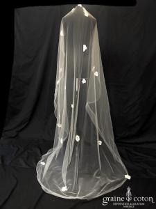 Rime Arodaky - Voile long de 2 mètres Sally en tulle fluide finition bords brut et fleurs en guipure