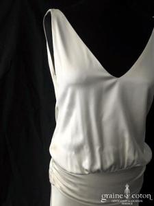 Charlie Brear - Création fluide taille basse en satin de soie et dentelle