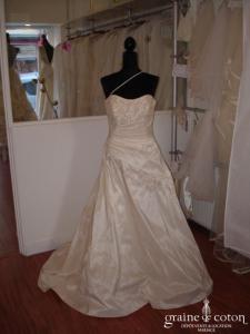 Cosmobella - Amandine