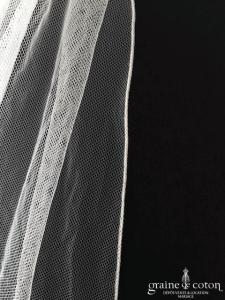 Pronovias - Voile long de 3 mètres en tulle ivoire bords surjetés