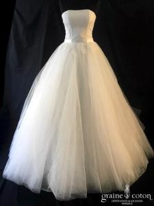 Oksana Mukha - Constance